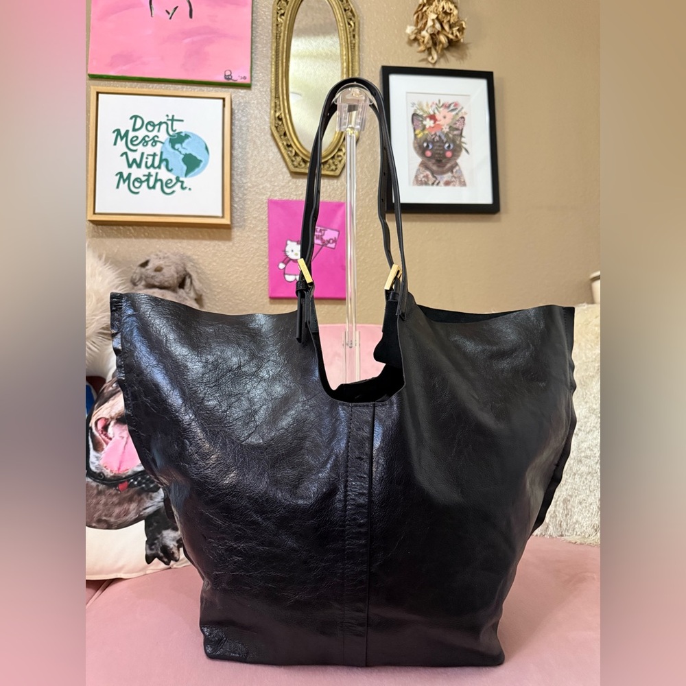 💯 Authentic ALLSAINTS Soft Black Leather Hobo. Unique, large bag!! - Picture 14 of 15